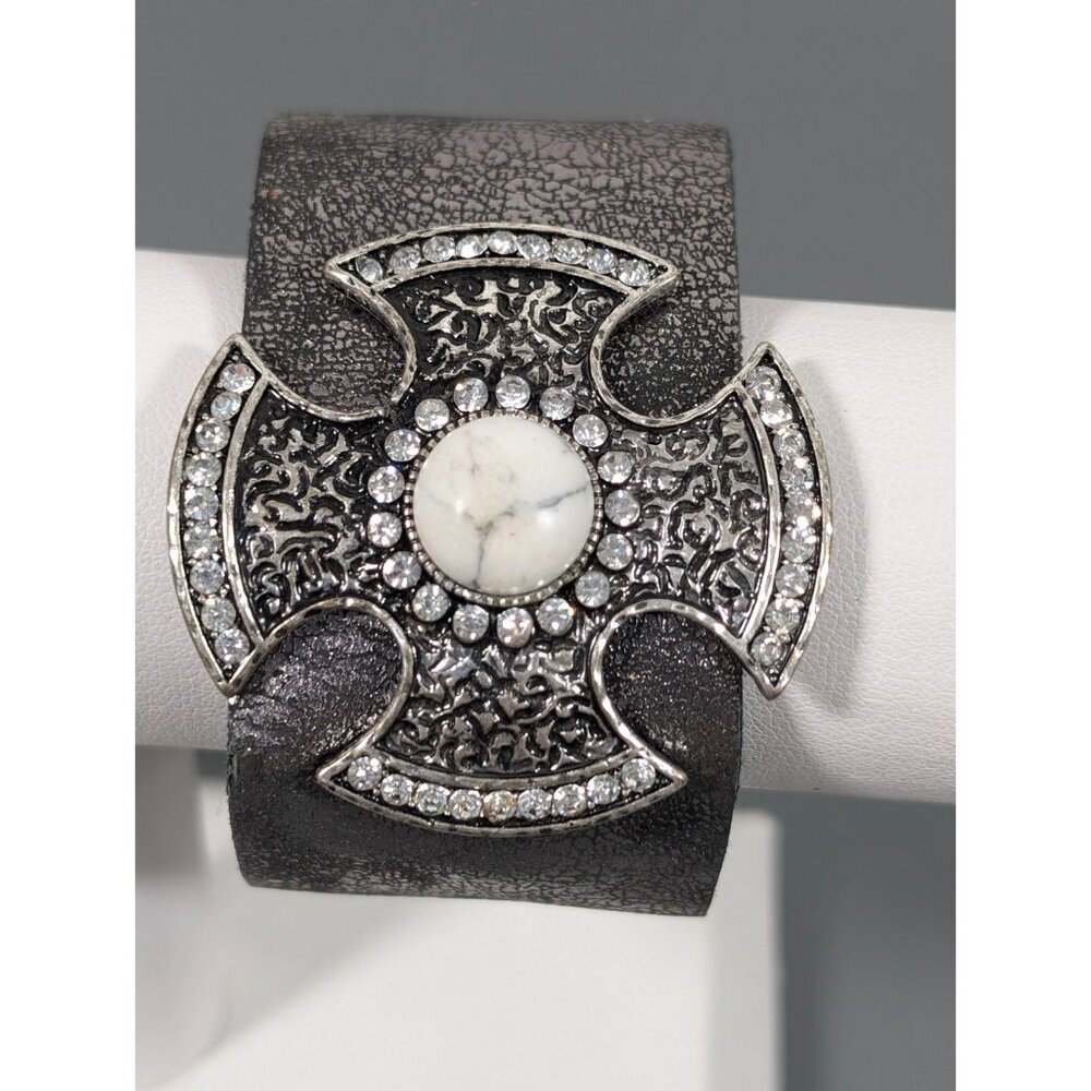 Maltese Cross Snap Cuff Bracelet Faux Leather Gray‎ Crystal Accent 7.25 in